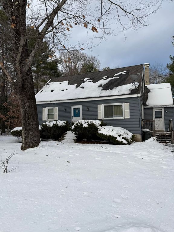 64 Forest Lane, Boscawen, NH 03303