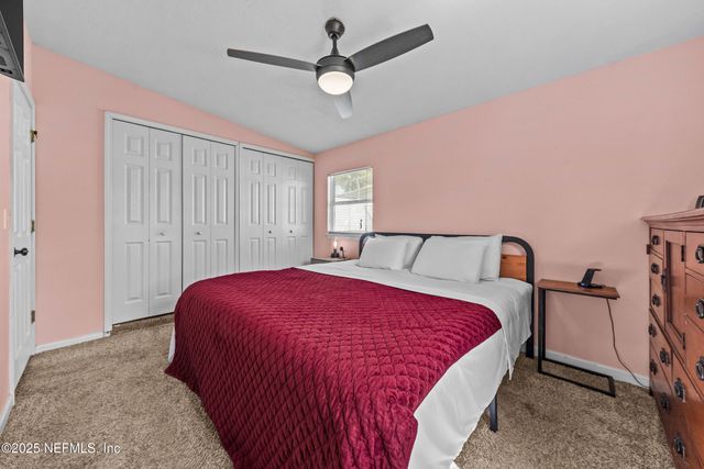 11305 EMUNESS Road, Jacksonville, FL 32218