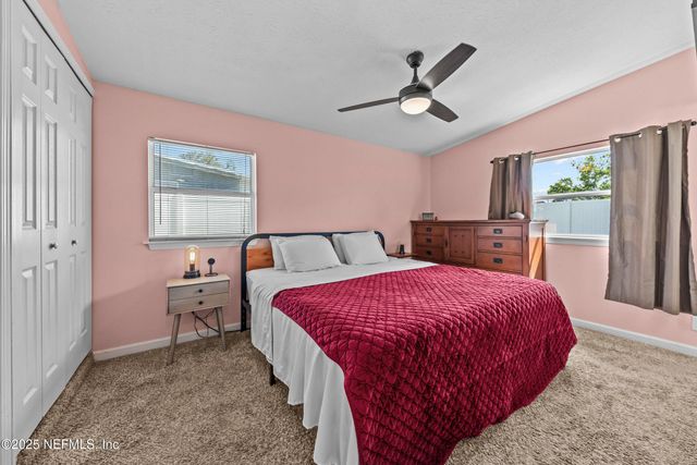11305 EMUNESS Road, Jacksonville, FL 32218