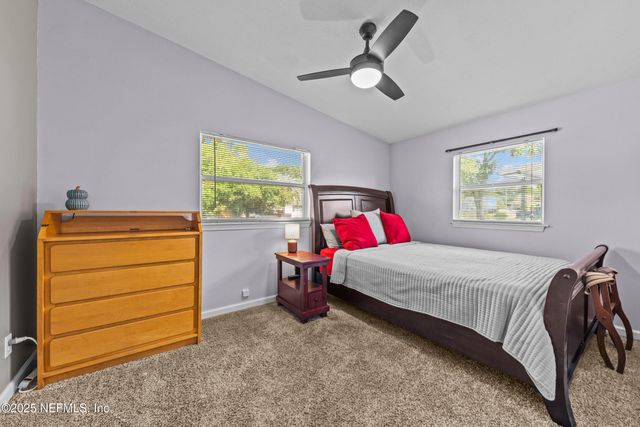 11305 EMUNESS Road, Jacksonville, FL 32218