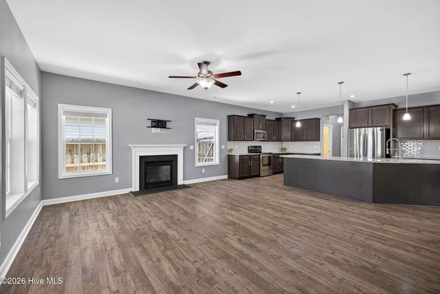 128 Downy Drive, Hampstead, NC 28443