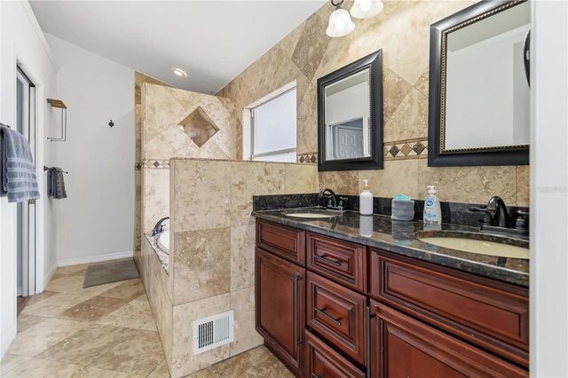 2948 OAK RUN BOULEVARD, Kissimmee, FL 34744