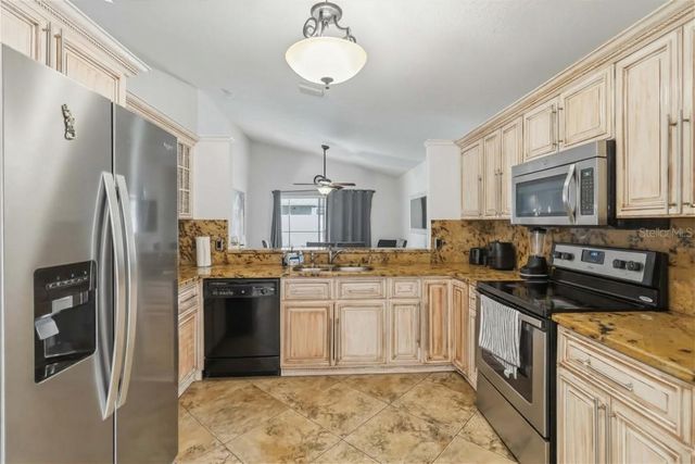 2948 OAK RUN BOULEVARD, Kissimmee, FL 34744