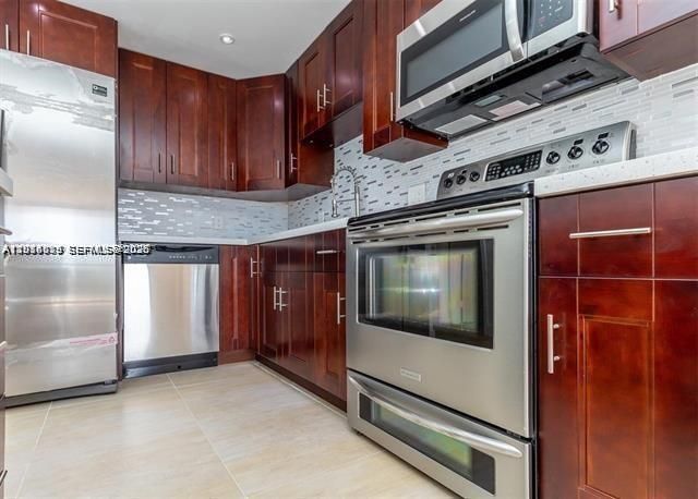 13499 Biscayne Blvd 912, North Miami, FL 33181