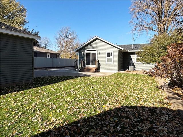 912 Lee Street, Rice Lake, WI 54868