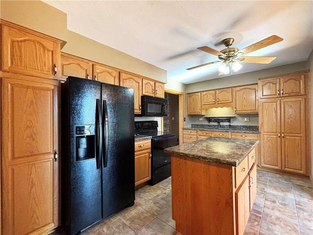 912 Lee Street, Rice Lake, WI 54868