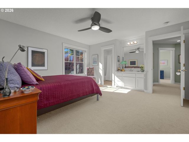 4217 Sw 64TH Ct, Portland, OR 97221