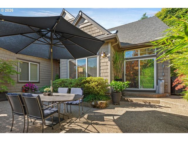 4217 Sw 64TH Ct, Portland, OR 97221