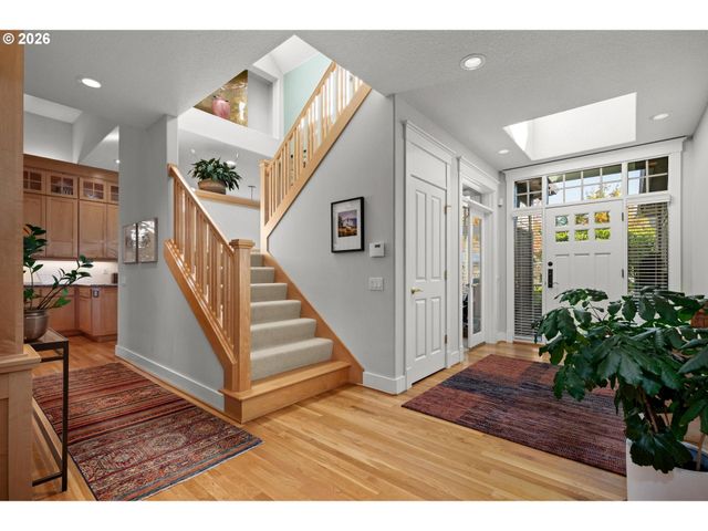 4217 Sw 64TH Ct, Portland, OR 97221