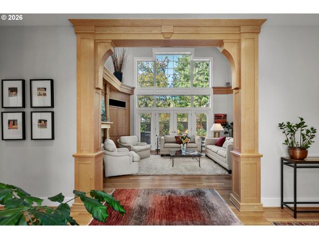 4217 Sw 64TH Ct, Portland, OR 97221