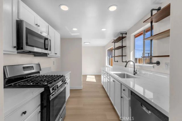 6414 East Court, 29 Palms, CA 92277