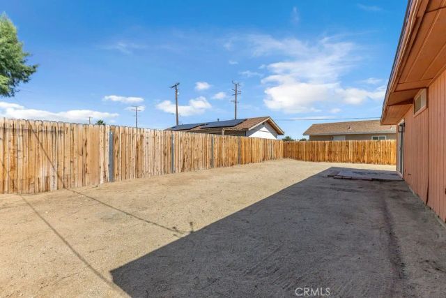 6414 East Court, 29 Palms, CA 92277