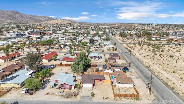 6414 East Court, 29 Palms, CA 92277