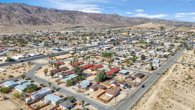 6414 East Court, 29 Palms, CA 92277