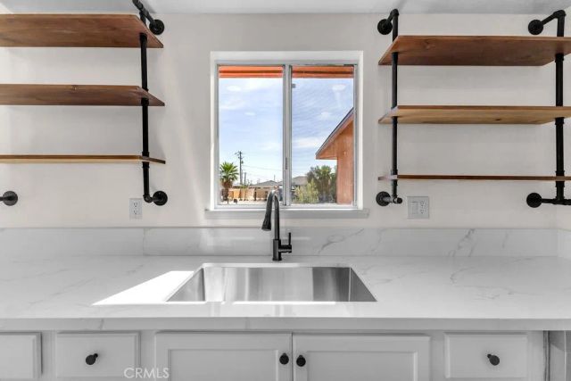 6414 East Court, 29 Palms, CA 92277