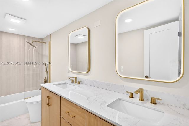 100 Bayview Dr 1626, Sunny Isles Beach, FL 33160