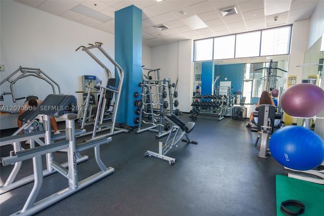 100 Bayview Dr 1626, Sunny Isles Beach, FL 33160