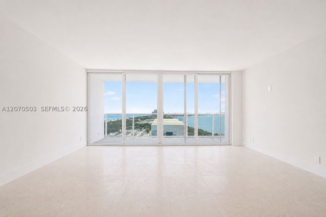 100 Bayview Dr 1626, Sunny Isles Beach, FL 33160
