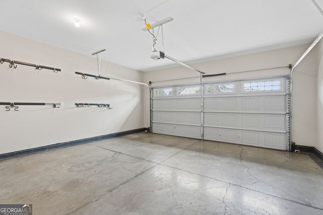 3327 Park Pointe Circle, Scottdale, GA 30079