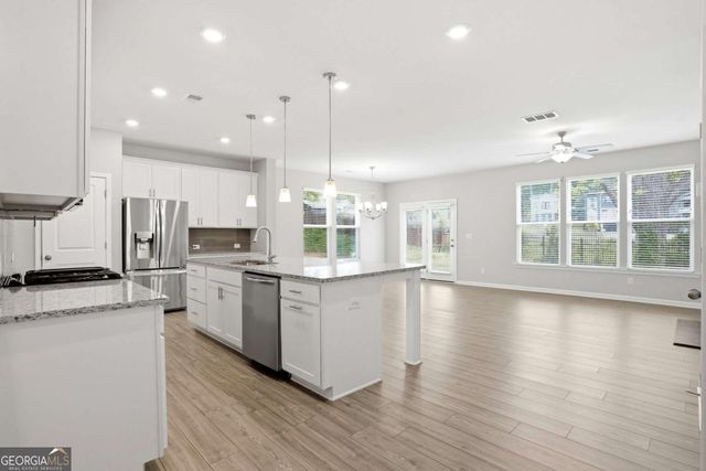 3327 Park Pointe Circle, Scottdale, GA 30079