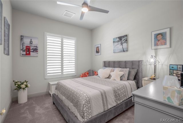 1555 E Seattle Slew Circle, Inverness, FL 34453