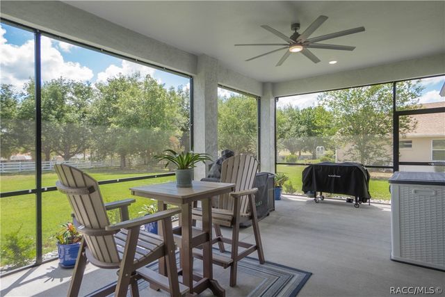 1555 E Seattle Slew Circle, Inverness, FL 34453