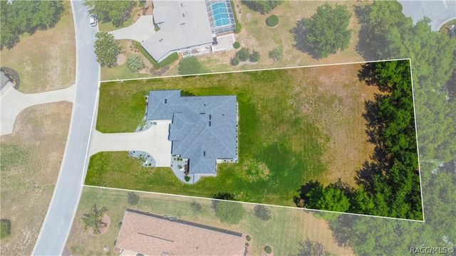 1555 E Seattle Slew Circle, Inverness, FL 34453