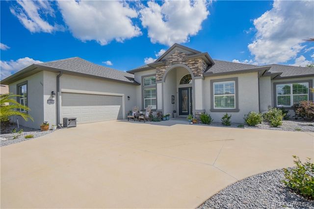 1555 E Seattle Slew Circle, Inverness, FL 34453