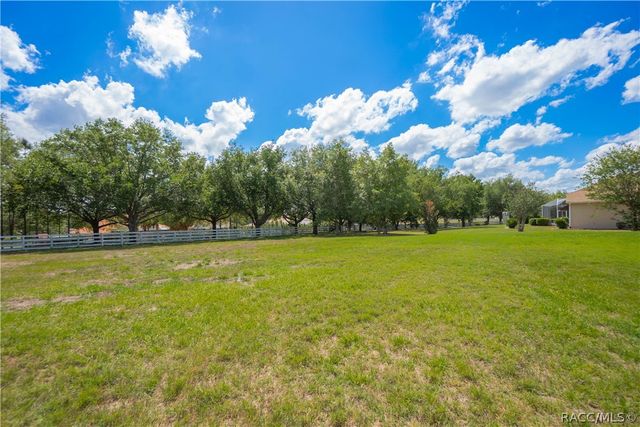 1555 E Seattle Slew Circle, Inverness, FL 34453