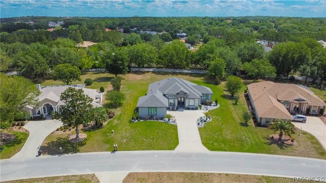 1555 E Seattle Slew Circle, Inverness, FL 34453