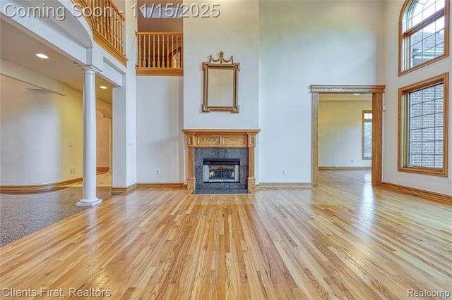 40600 8 Mile Road, Novi, MI 48167