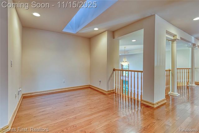 40600 8 Mile Road, Novi, MI 48167