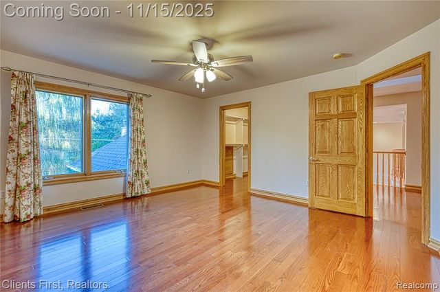 40600 8 Mile Road, Novi, MI 48167