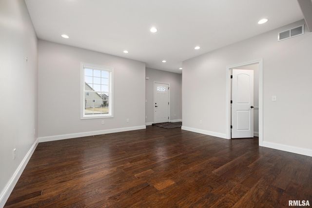 737 PINTAIL Lane, Washington, IL 61571