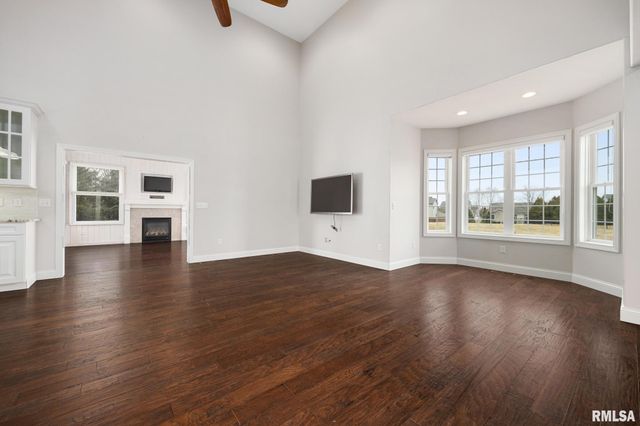 737 PINTAIL Lane, Washington, IL 61571