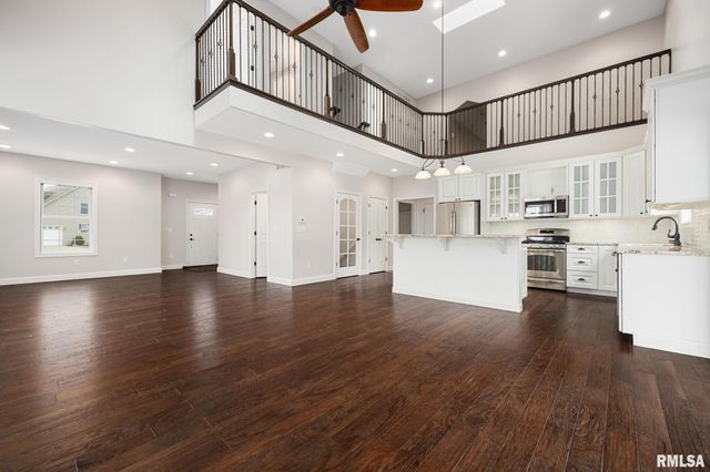 737 PINTAIL Lane, Washington, IL 61571