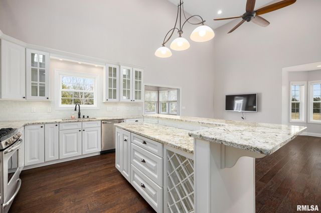 737 PINTAIL Lane, Washington, IL 61571