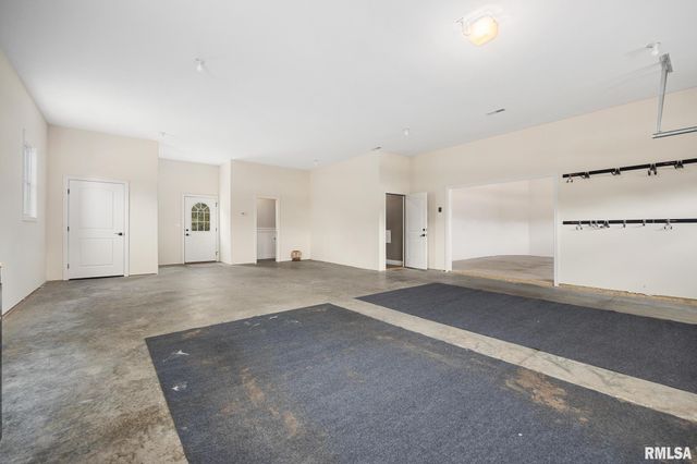 737 PINTAIL Lane, Washington, IL 61571