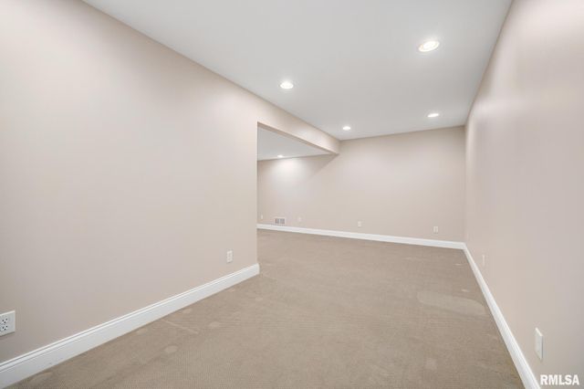 737 PINTAIL Lane, Washington, IL 61571