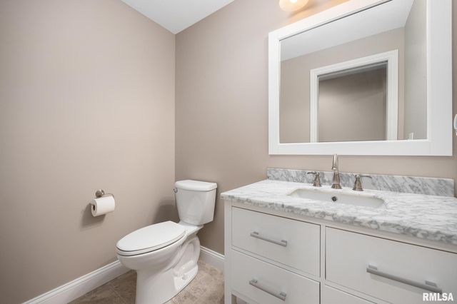 737 PINTAIL Lane, Washington, IL 61571