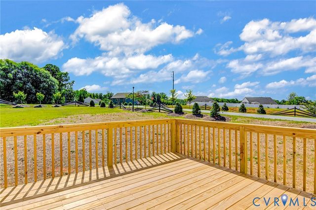 11366 Pinewild Dr, New Kent, VA 23140