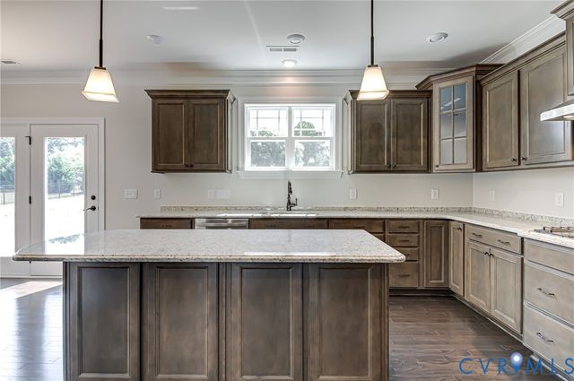 11366 Pinewild Dr, New Kent, VA 23140
