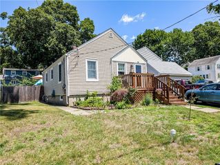 115 Davis Avenue, Cranston, RI 02910