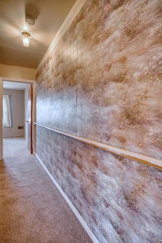 5584 Brackenridge, R7, Columbus, OH 43228