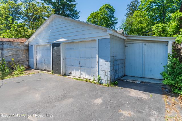 6 Orchard Street, Marlboro, NY 12542