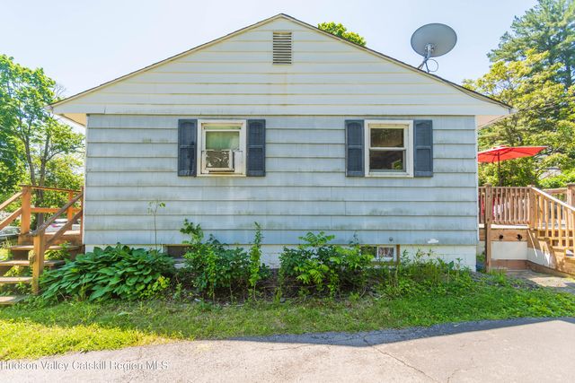 6 Orchard Street, Marlboro, NY 12542