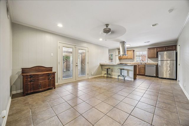 1683 DORSET DR, Memphis, TN 38117