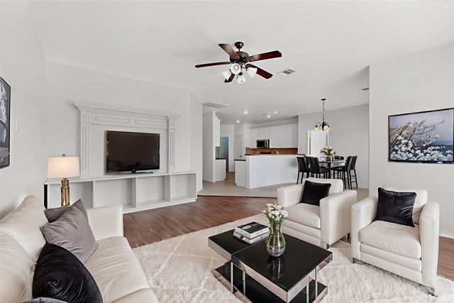 1066 Carpenter Court, Lavon, TX 75166