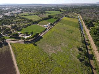 210 STRAWBERRY Lane, Belen, NM 87002