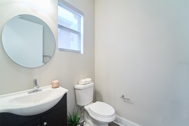 136 8TH STREET N, St Petersburg, FL 33701